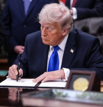 Trump signs executive order expanding access to retirement accounts